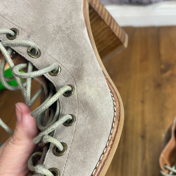 Jeffrey Campbell size 8 Cors lace up open toes heels - Picture 9 of 14